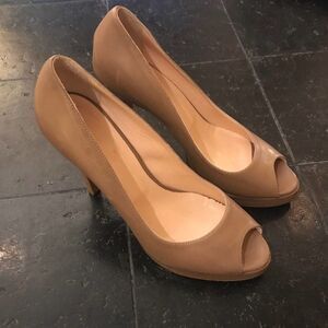 Mercanti Fiorentini Tan Leather Peep Toe Heels 8.5